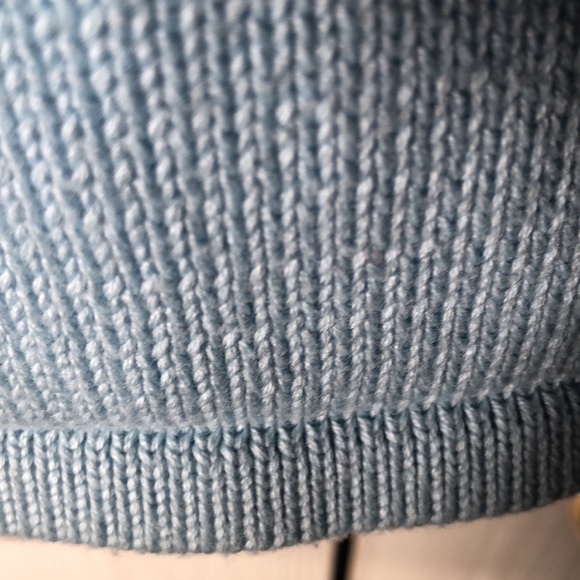 Women’s rare fall Quaker Factory baby blue long sleeve Sequin sweater - Picture 10 of 11